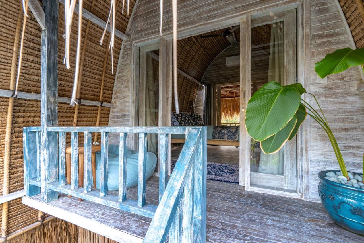 Laguna Biru Lembongan Esterno foto