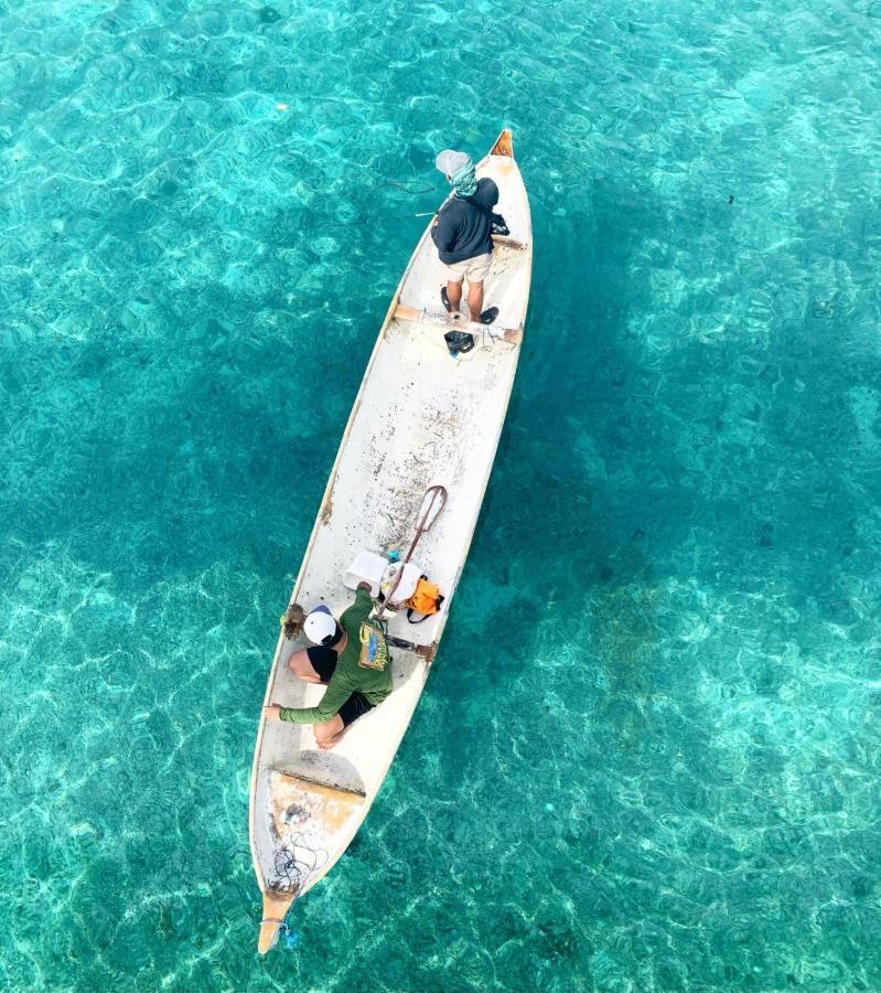 Laguna Biru Lembongan Esterno foto