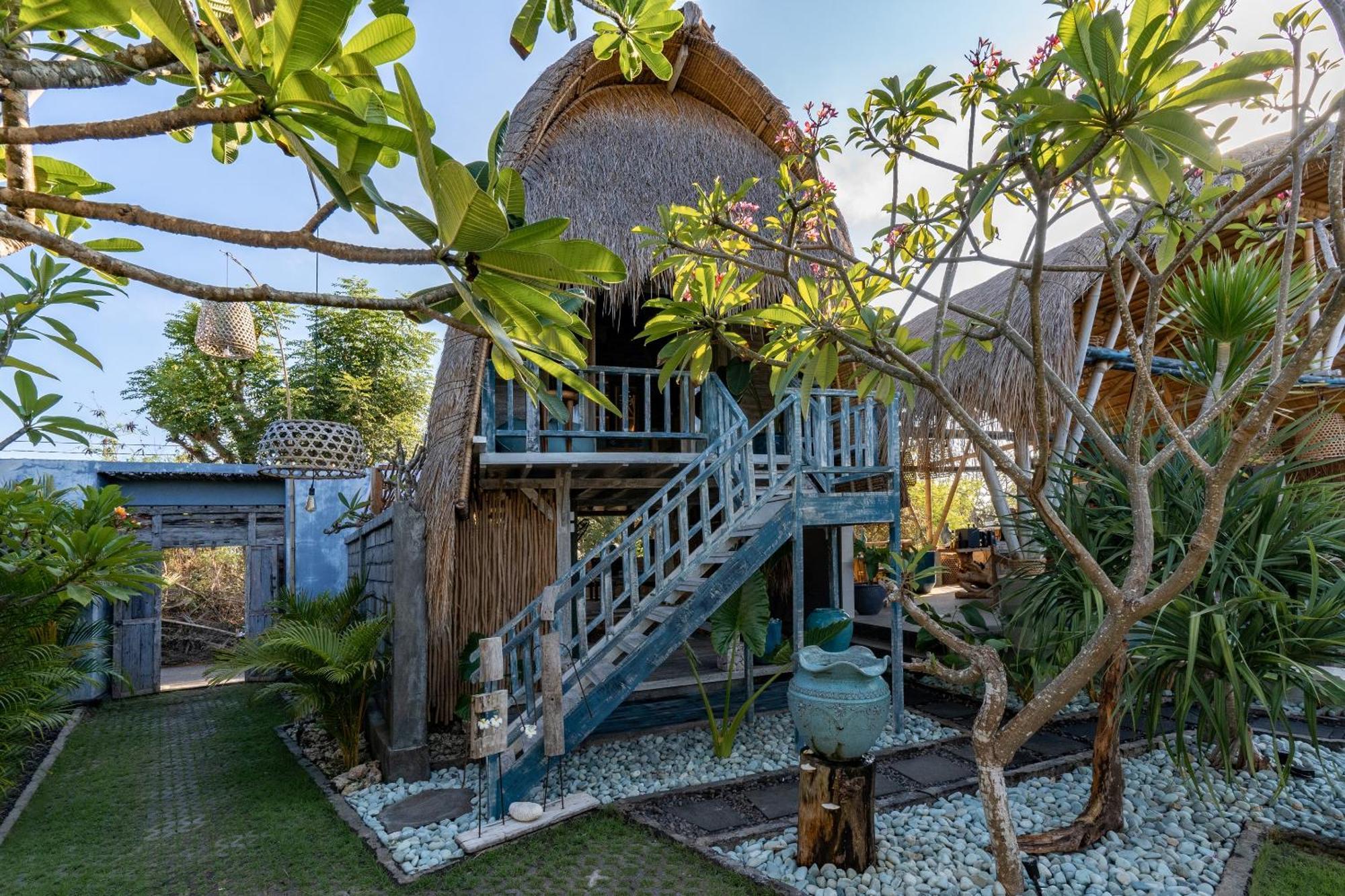Laguna Biru Lembongan Esterno foto